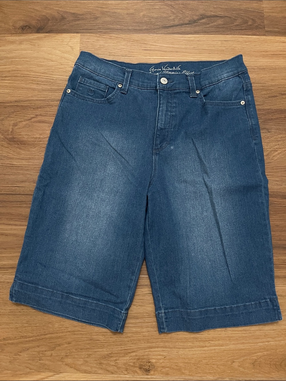 Gloria Vanderbilt Women's Amanda Denim Bermuda Shorts